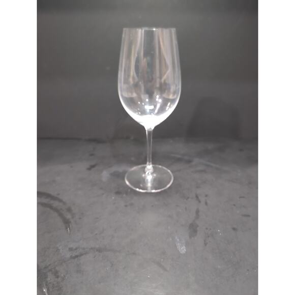 Riedel Bordeaux Wine Goblet, VINUM Collection, 8.25" Replacement, Riedel Crystal - Picture 1 of 11
